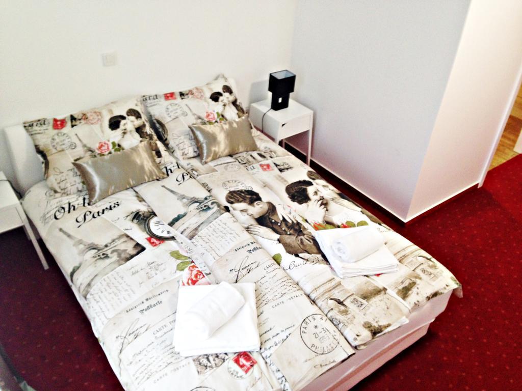 Red Carpet Rooms Zagreb Rom bilde