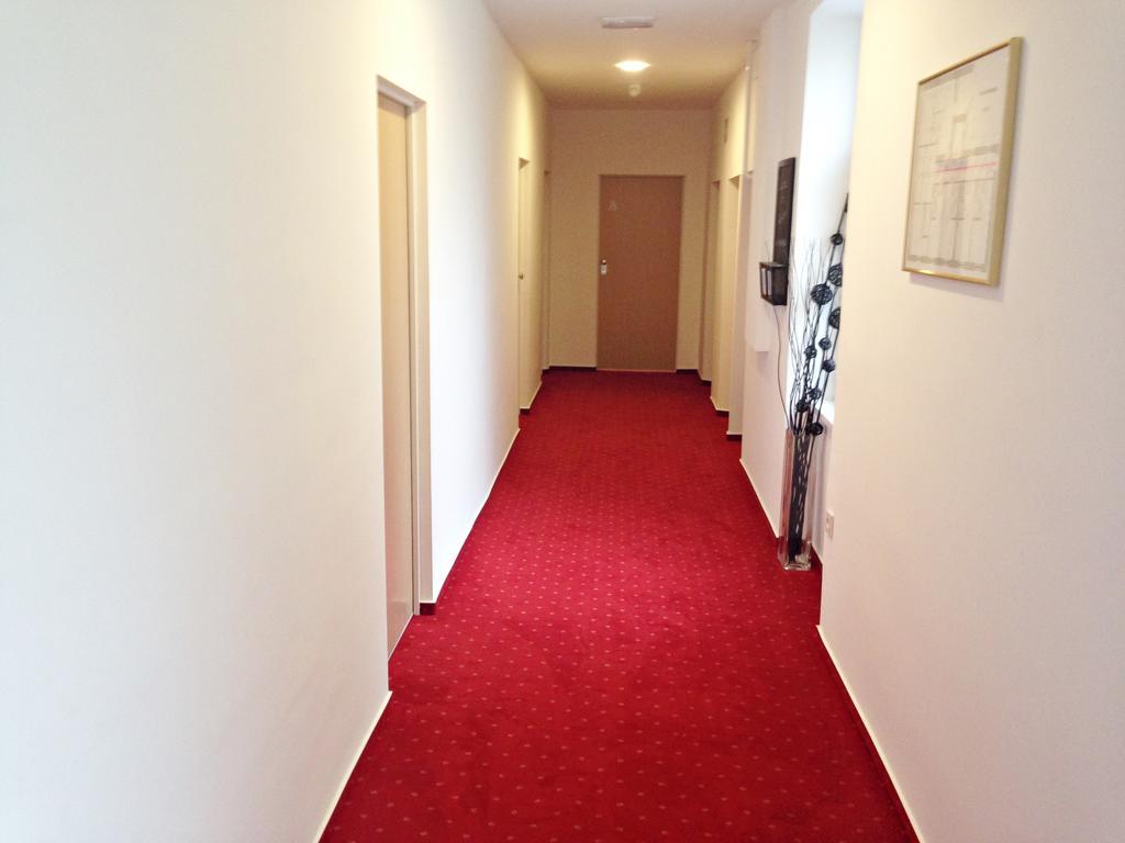 Red Carpet Rooms Zagreb Eksteriør bilde
